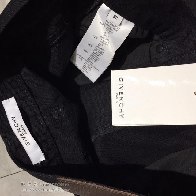 Givenchy五分褲 19春夏新款 紀梵希黑色男士休閒短褲  tzy1822